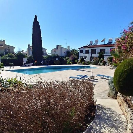 'Chez Antoine' Pool-View 5Min From Sea Apartment Paphos Exterior foto