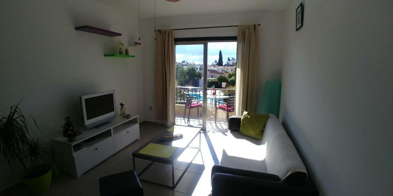 'Chez Antoine' Pool-View 5Min From Sea Apartment Paphos Exterior foto