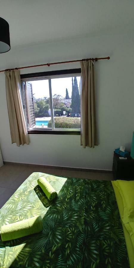 'Chez Antoine' Pool-View 5Min From Sea Apartment Paphos Exterior foto